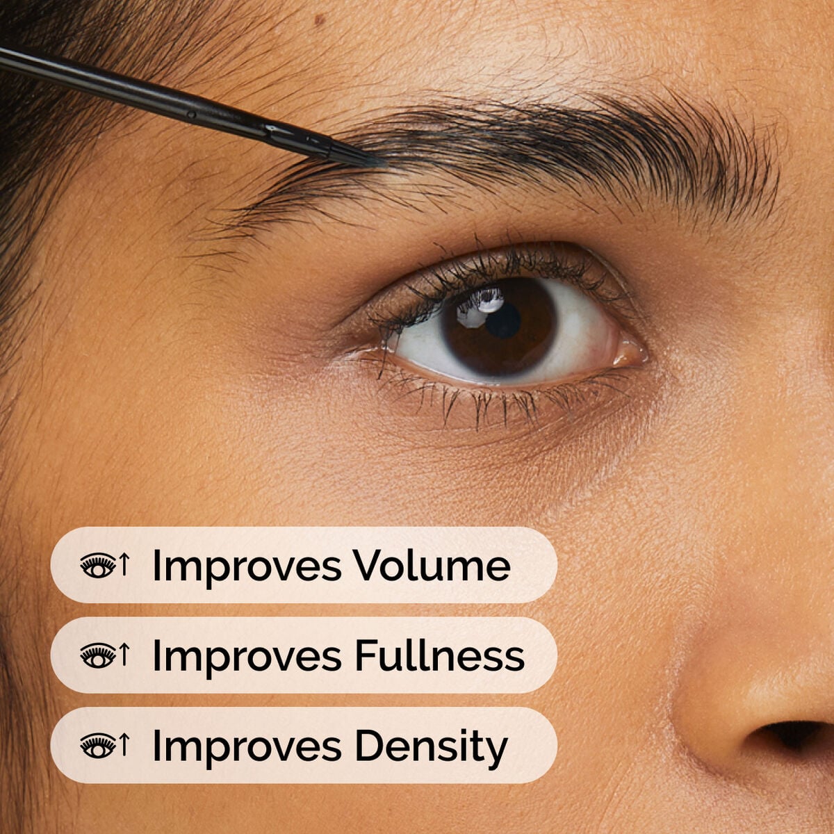 multi-peptide-lash-and-brow-serum-p5 ord-multi-peptide-lash-brow-model-application-with-benefits.jpg